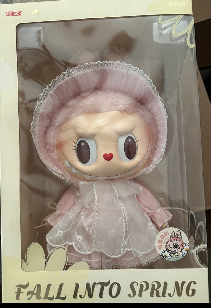 Pop Mart Mokoko Fall Into Spring Vinyl Plush Doll (Pop Land Exclusive)
