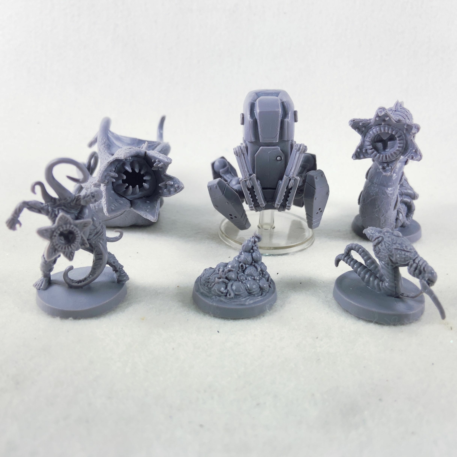 Kickstarter Alone Dungeon Crawler Horror Board Game Miniatures – Lot of 12pcs