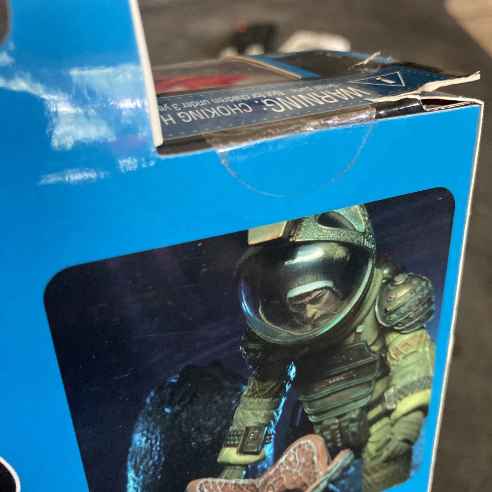 NECA Alien Kane & Facehugger 40th Anniversary Figure in Box Some Box Damage