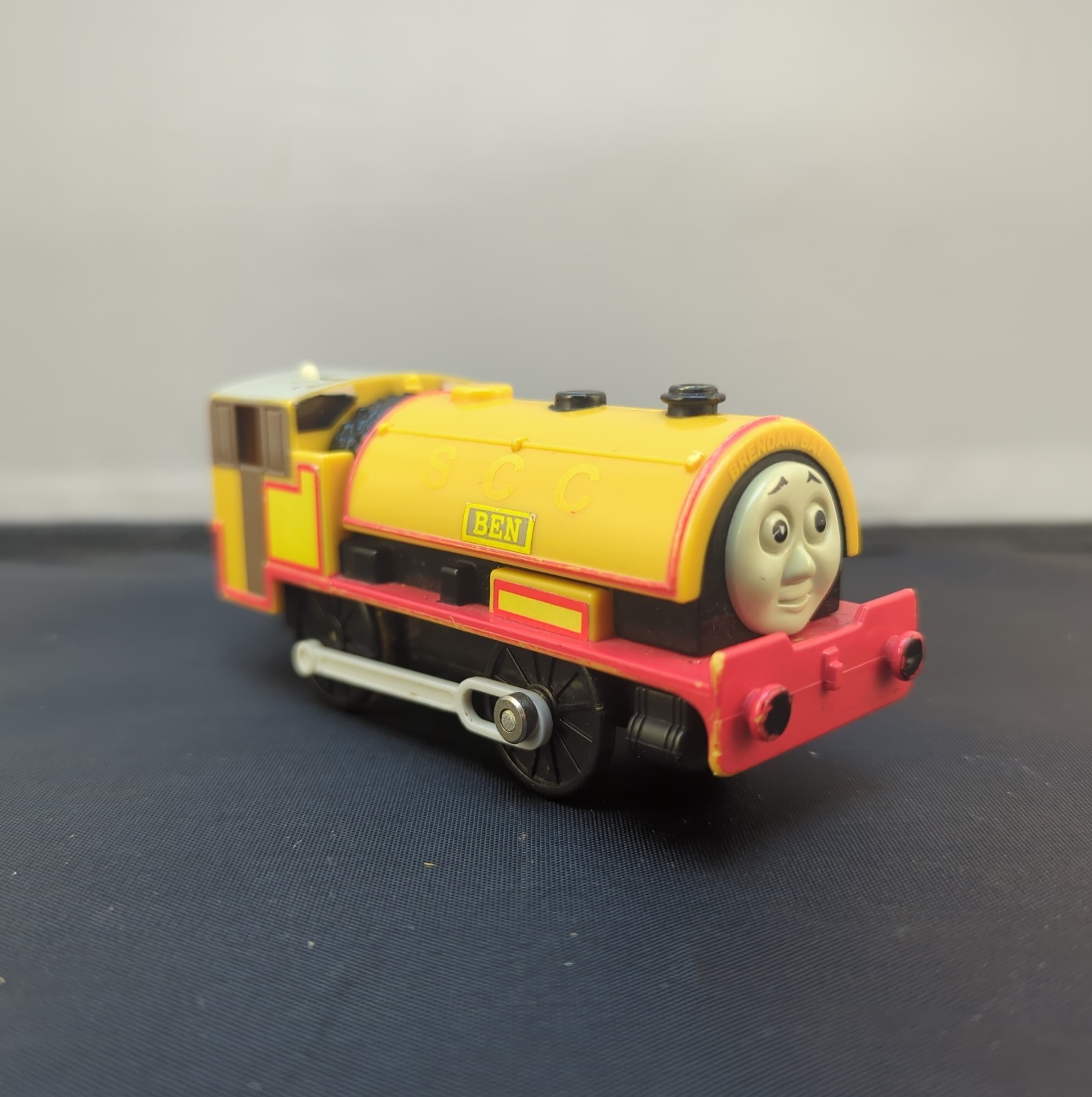 Thomas & Friends Trackmaster Motorized Train Engine -BEN- Tomy 1999 Works