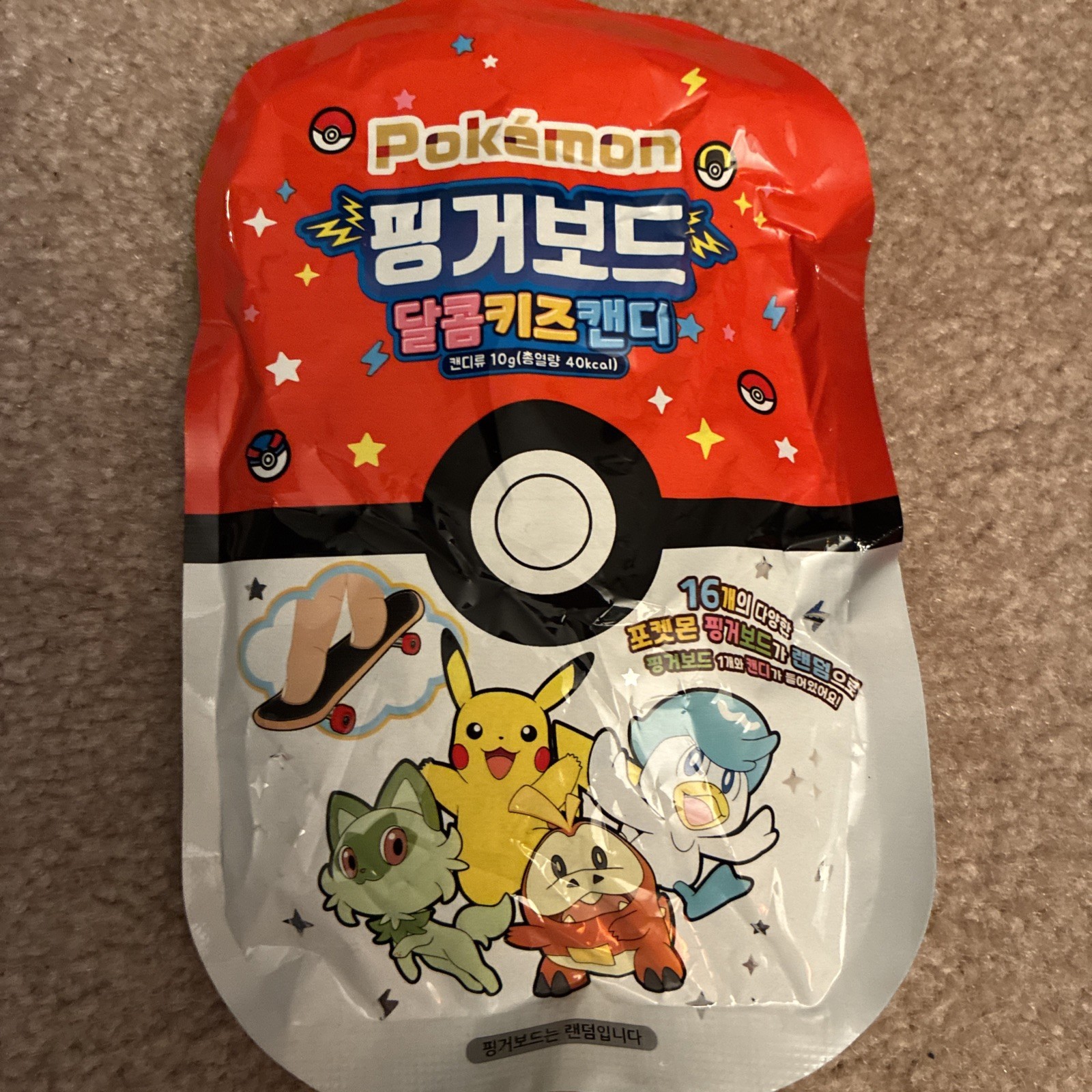 Korean Pokémon Fingerboard SkateBoard Mystery Pack + Free Pokémon Pack