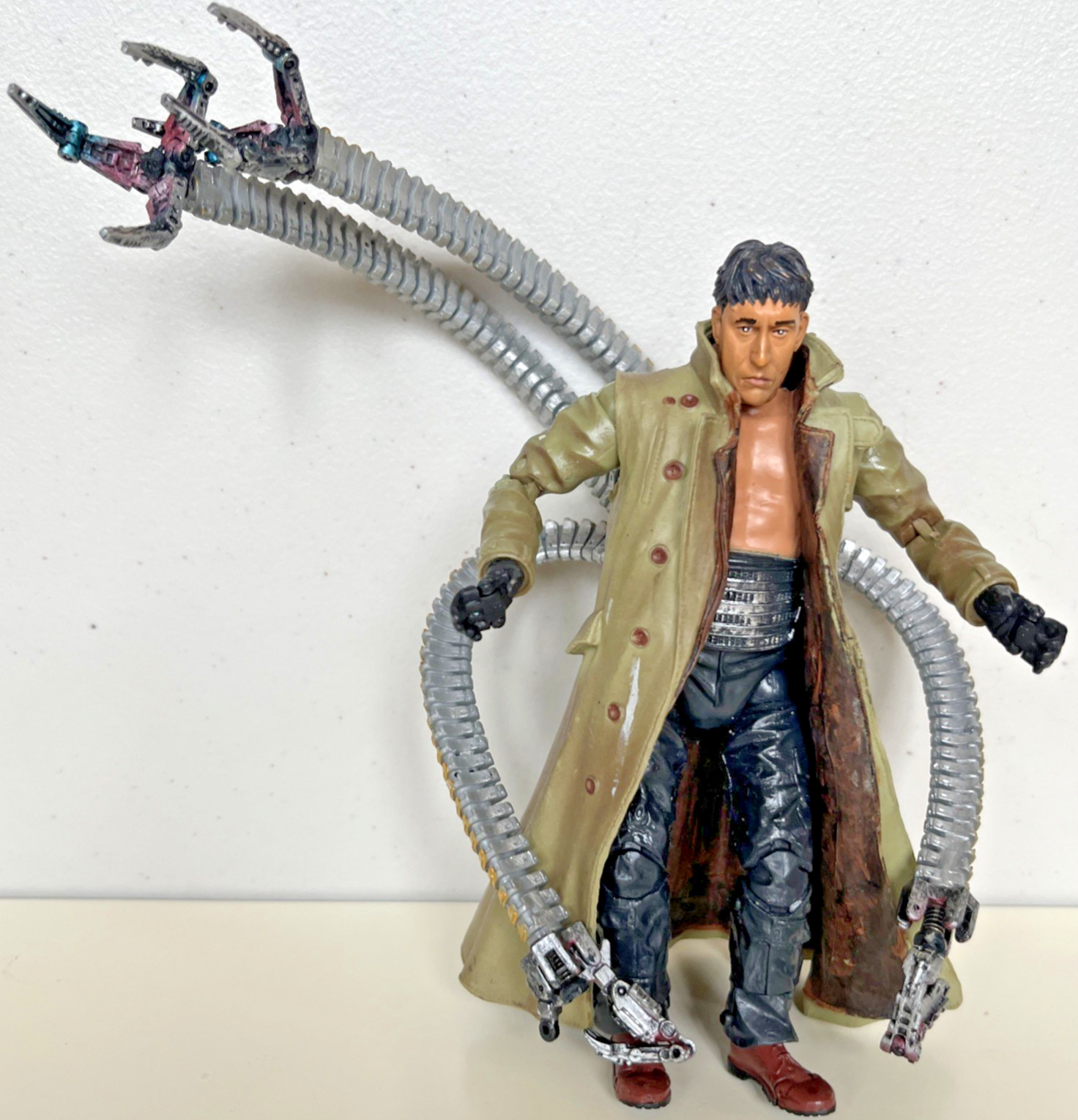 Toy Biz Spider-Man 2 Doc Ock 6” Figure Bendable Tentacles Damaged