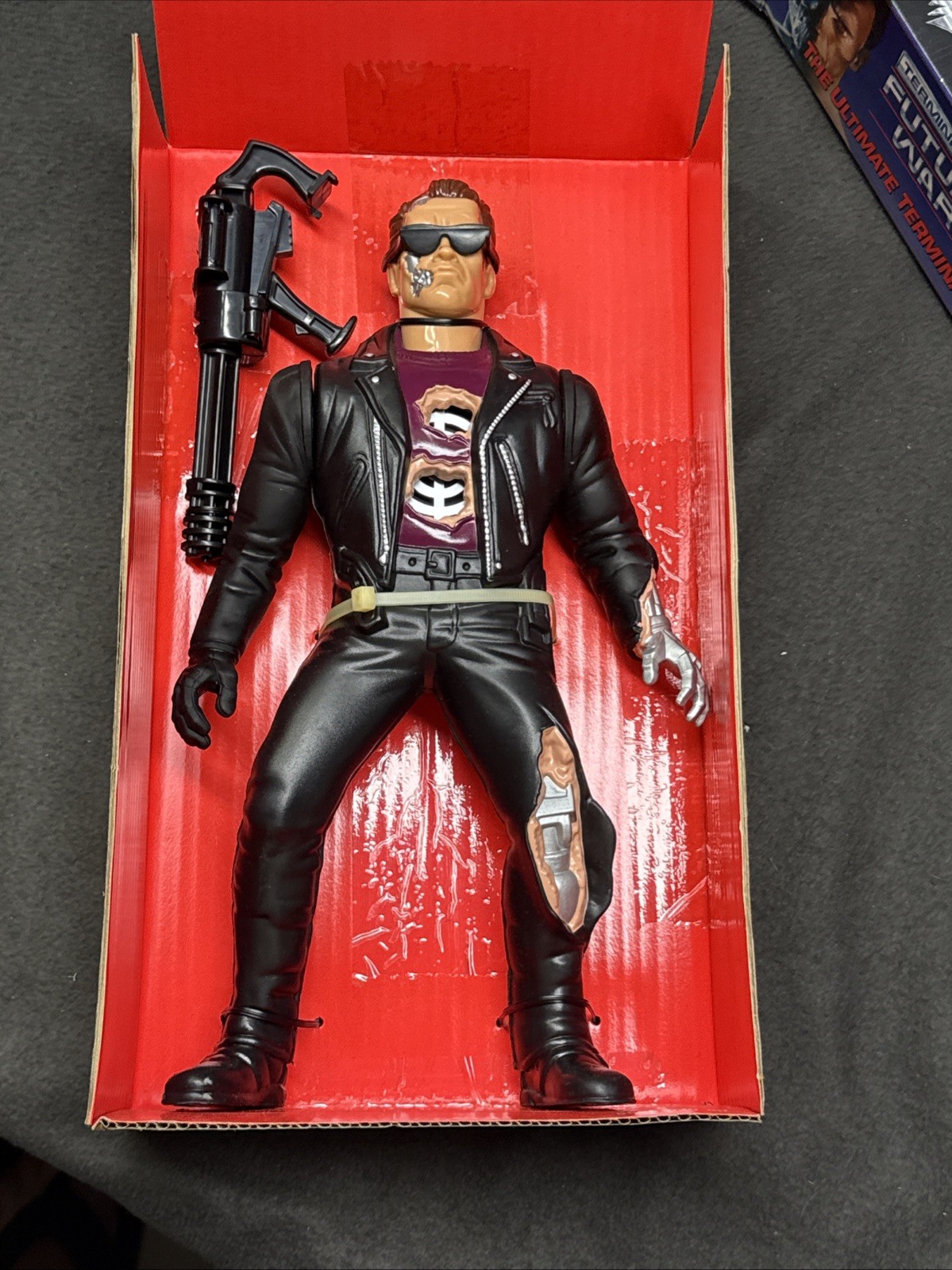 Terminator 2 12”Talking Figure Light-Up Eyes 1991 Kenner The Ultimate Terminator