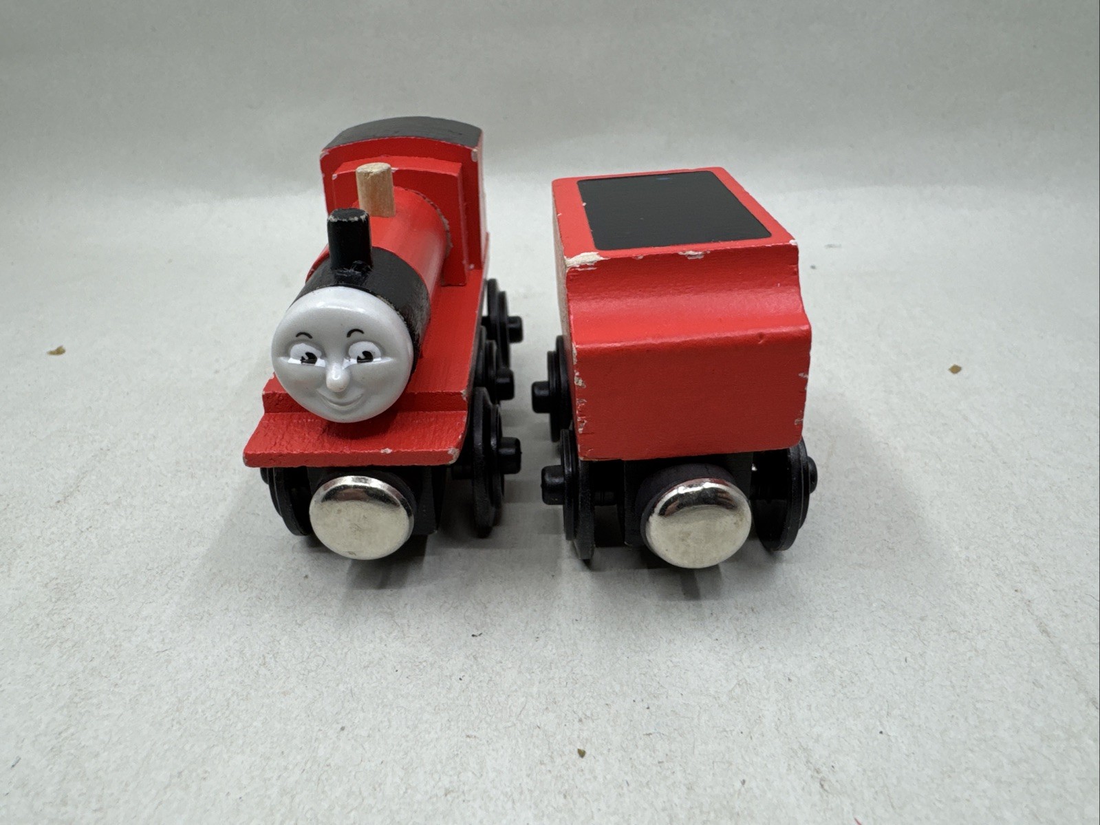 JAMES with UNPAINTED STACK! 1st Edition! Flat Magnets Staples Thomas Wooden 1992