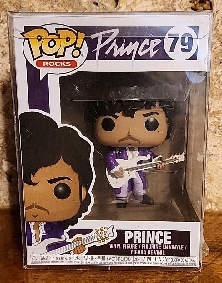 Funko POP! Rocks ~ PRINCE (PURPLE RAIN)(#79) VINYL FIGURE w/Protector Case