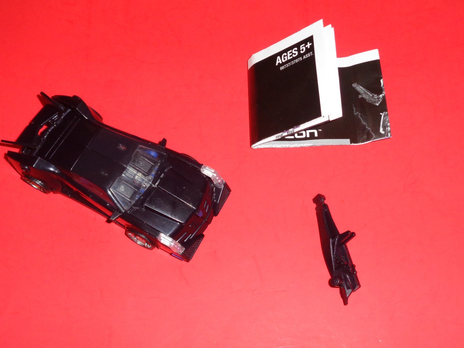 Hasbro Transformers Robots in Disguise Prime Deluxe Class Vehicon Action Figure.
