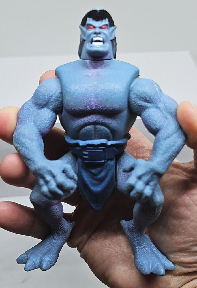 1995 GARGOYLES QUICK STRIKE GOLIATH Action Figure Kenner – FREE SHIPPING