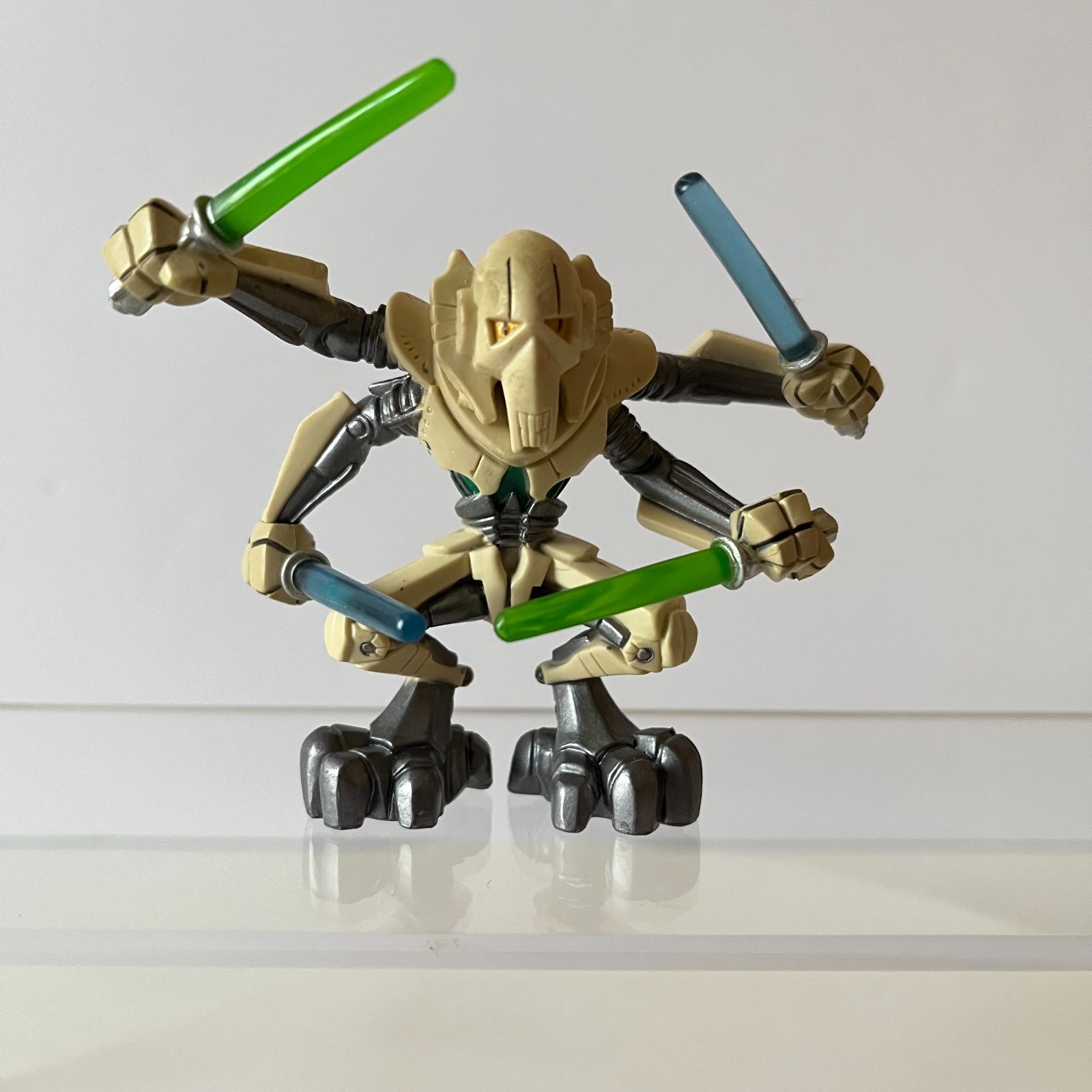 Hasbro Star Wars Galactic Heroes GENERAL GRIEVOUS Action figure w/4 lightsabers