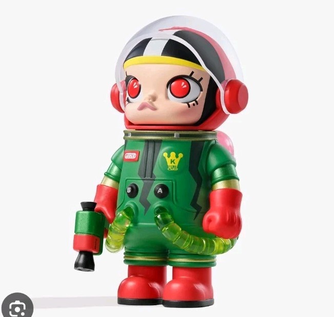 POP MART x KENNYSWORK Mega Collection 100% Space Molly 1 Watermelon