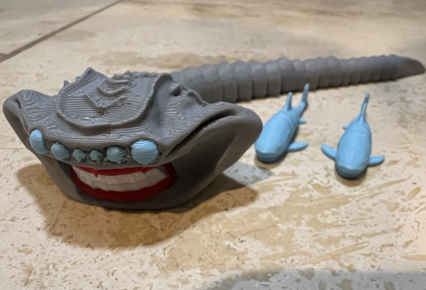 El Gran Maja Sea Eater Bloop Model Figure Toy 3D Printed & Two Sharks Mini Size