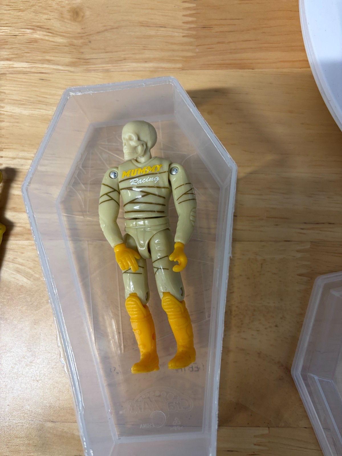 Mummy Racing Skeleton Action Figure Coffin Case Glow Novelty Toy Monster Driver