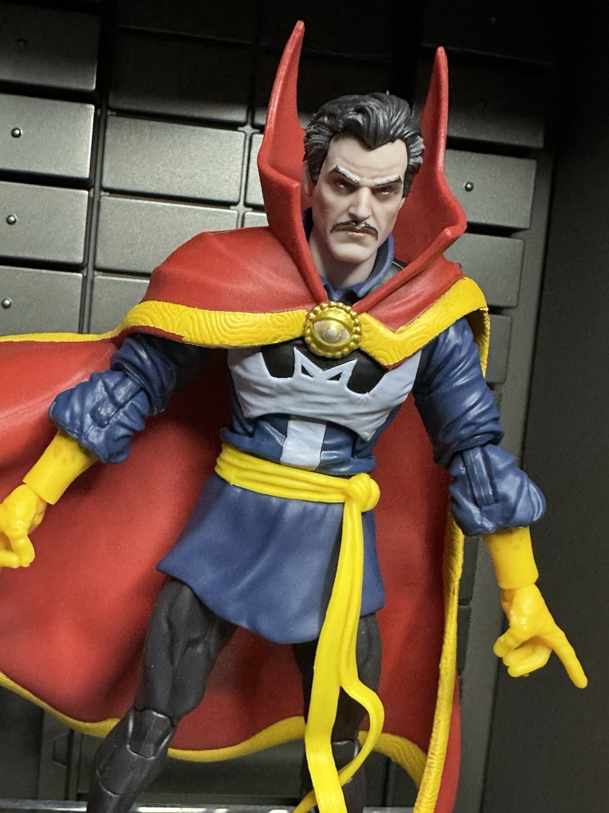 Hasbro Marvel Legends Wong and Bats Multi-Pack Doctor Strange 6&Prime; Figure Complete