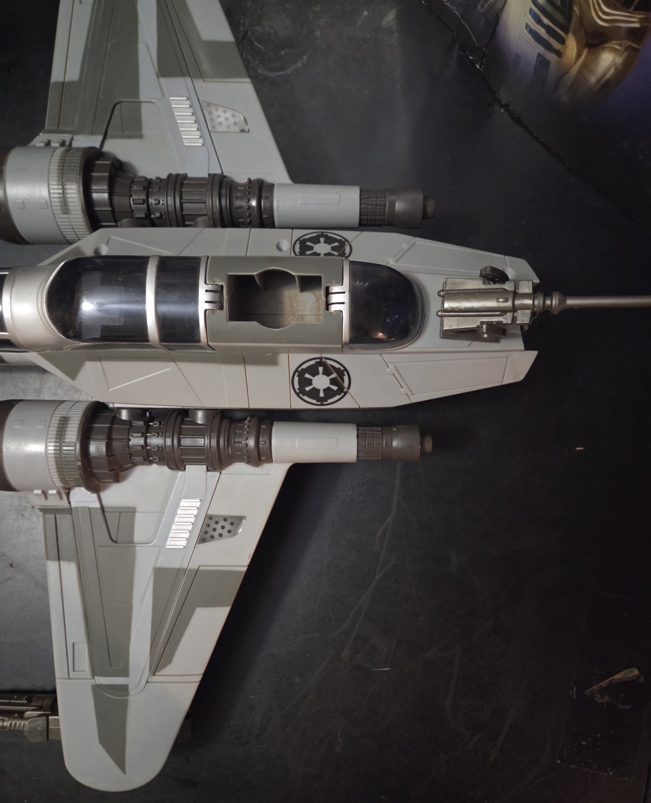🔥🔥2008 STAR WARS: THE CLONE WARS ARC-170 (SHADOW SQUADRON) FIGHTER – COMPLETE