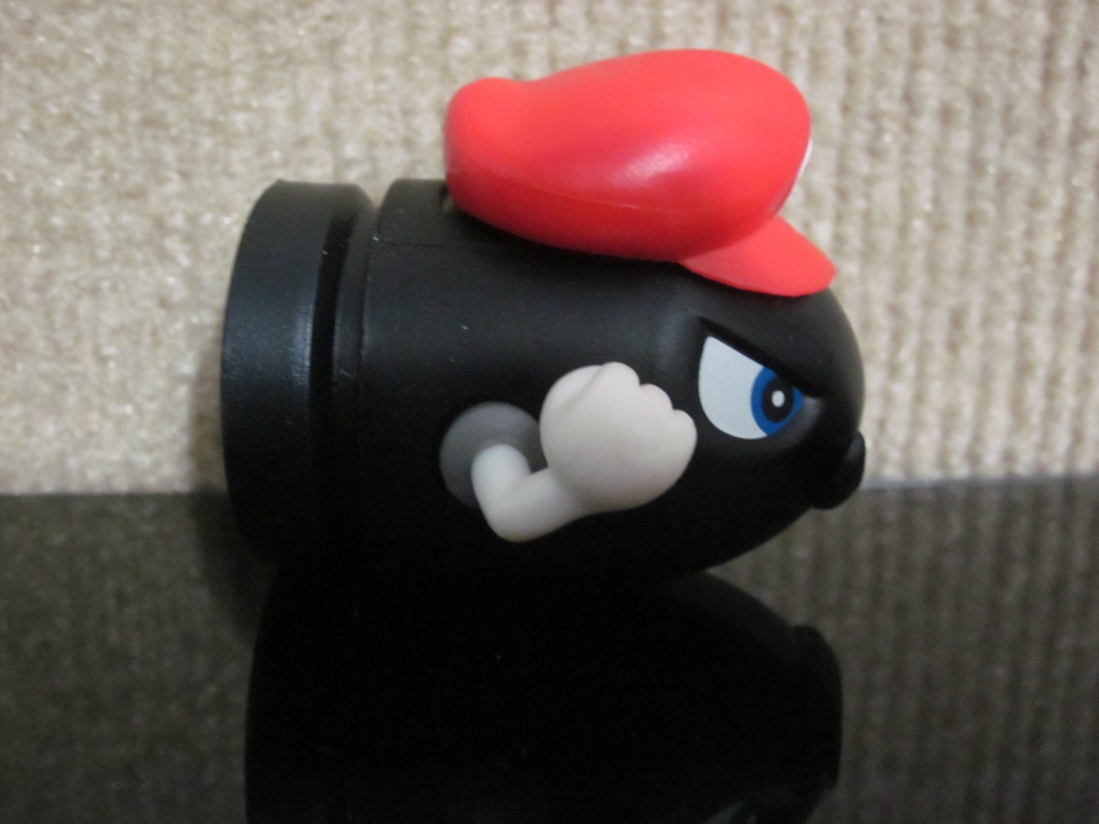 World Of Nintendo Super Mario Captured Bullet Bill 2.5&Prime; Figure Jakks Pacific