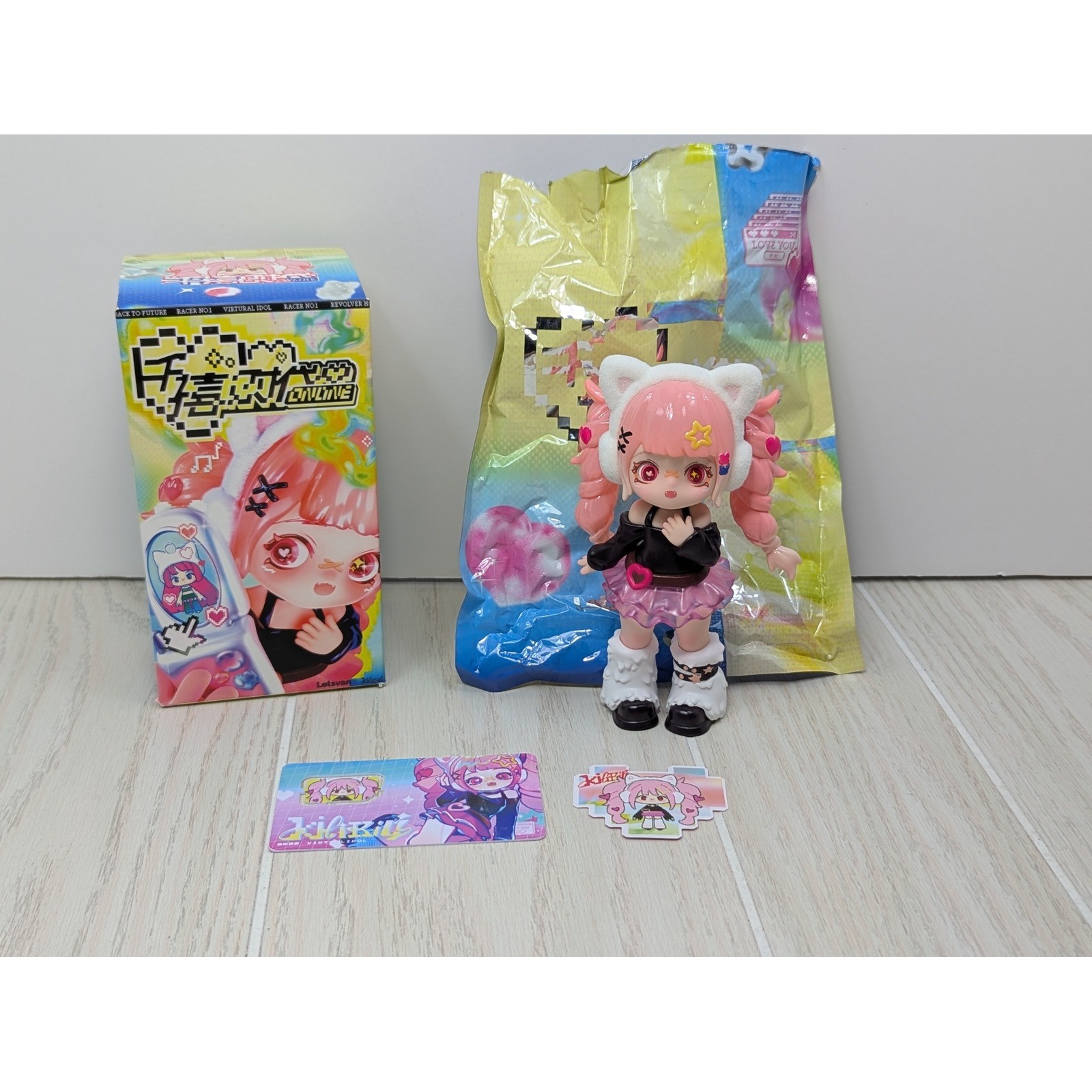 Letsvan KiliKili Y2K Online Virtual Idol Pink Hair Girl Blind Box Figure Anime