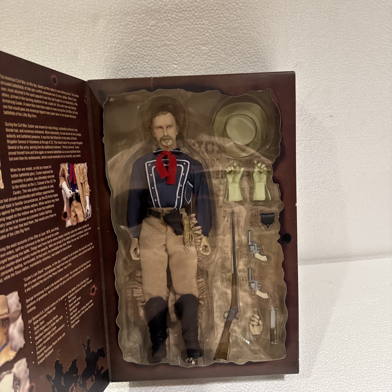 Six Gun Legends General Custer 12&Prime; Action Figure complete with accessories.