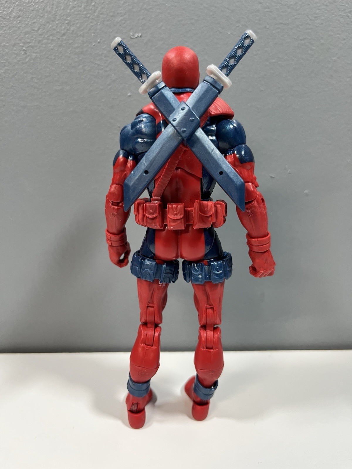 Marvel Legend Deadpool Figure Complete 80th Anniversary Exclusive Uncanny X-Men