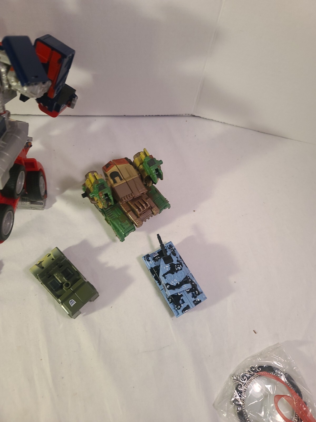 Transformers Lot Various Years Autobots Decepticons – Unsure if Complete