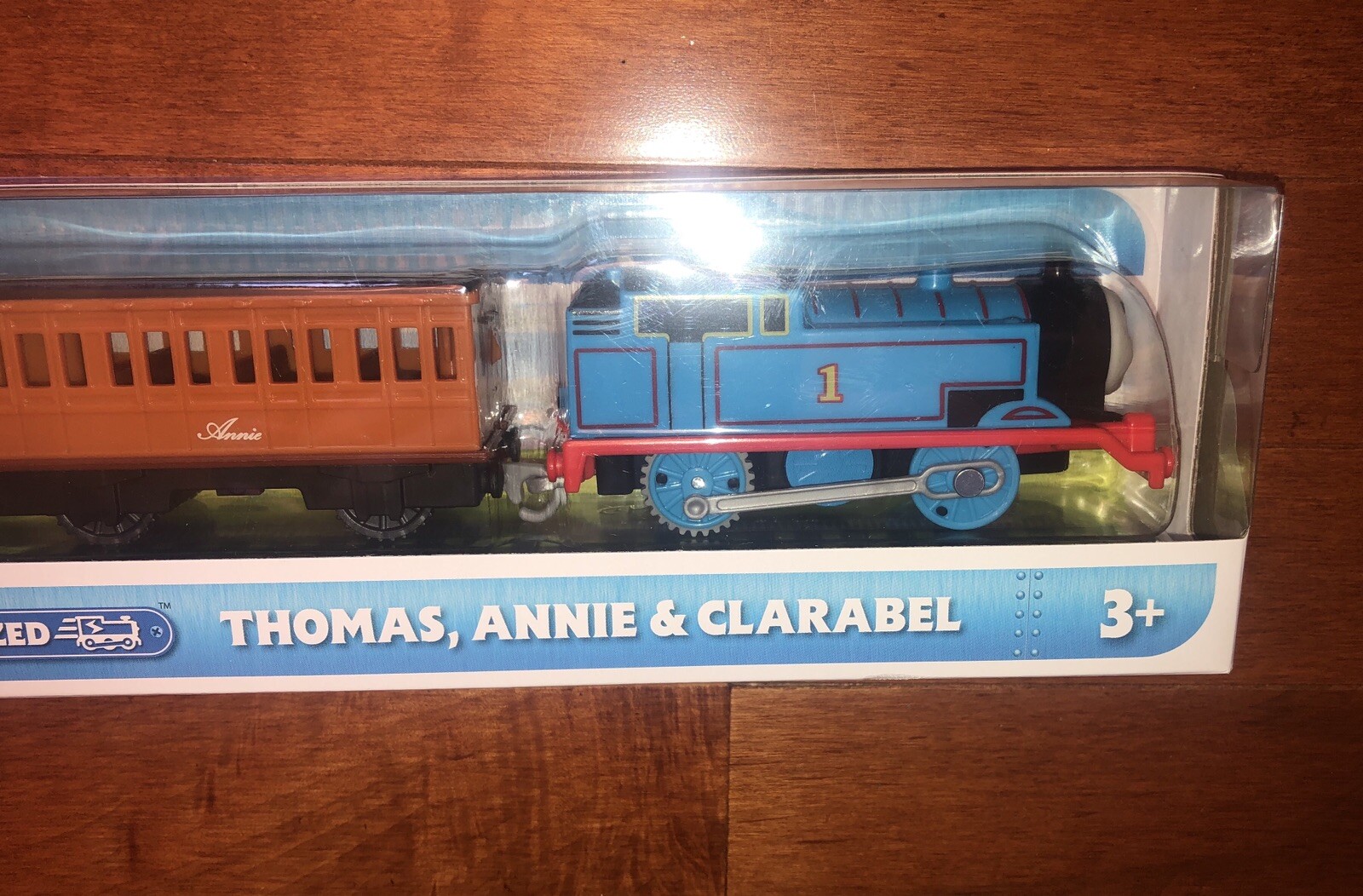 Thomas and Friends Trackmaster Thomas Annie Clarabel Motorized Engine Train New