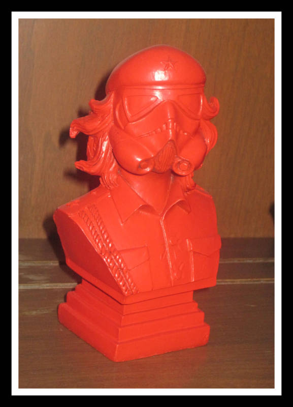 URBAN MEDIUM CHE TROOPER SCULPTURE BUST RED SIGNED RARE Star Wars Banksy Obey