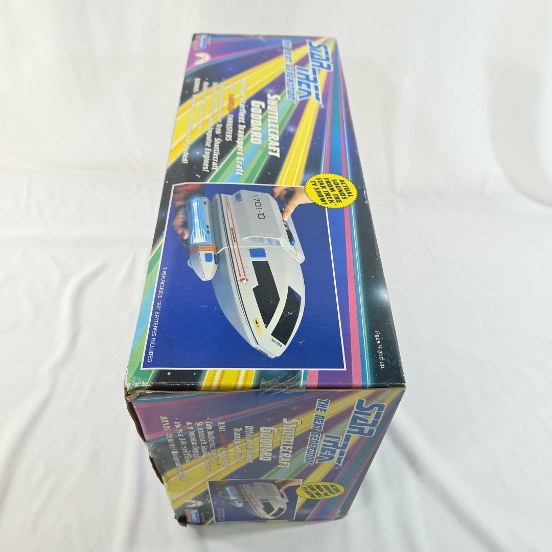 Star Trek The Next Generation Shuttlecraft Goddard 1992 Playmates No. 6101 NEW