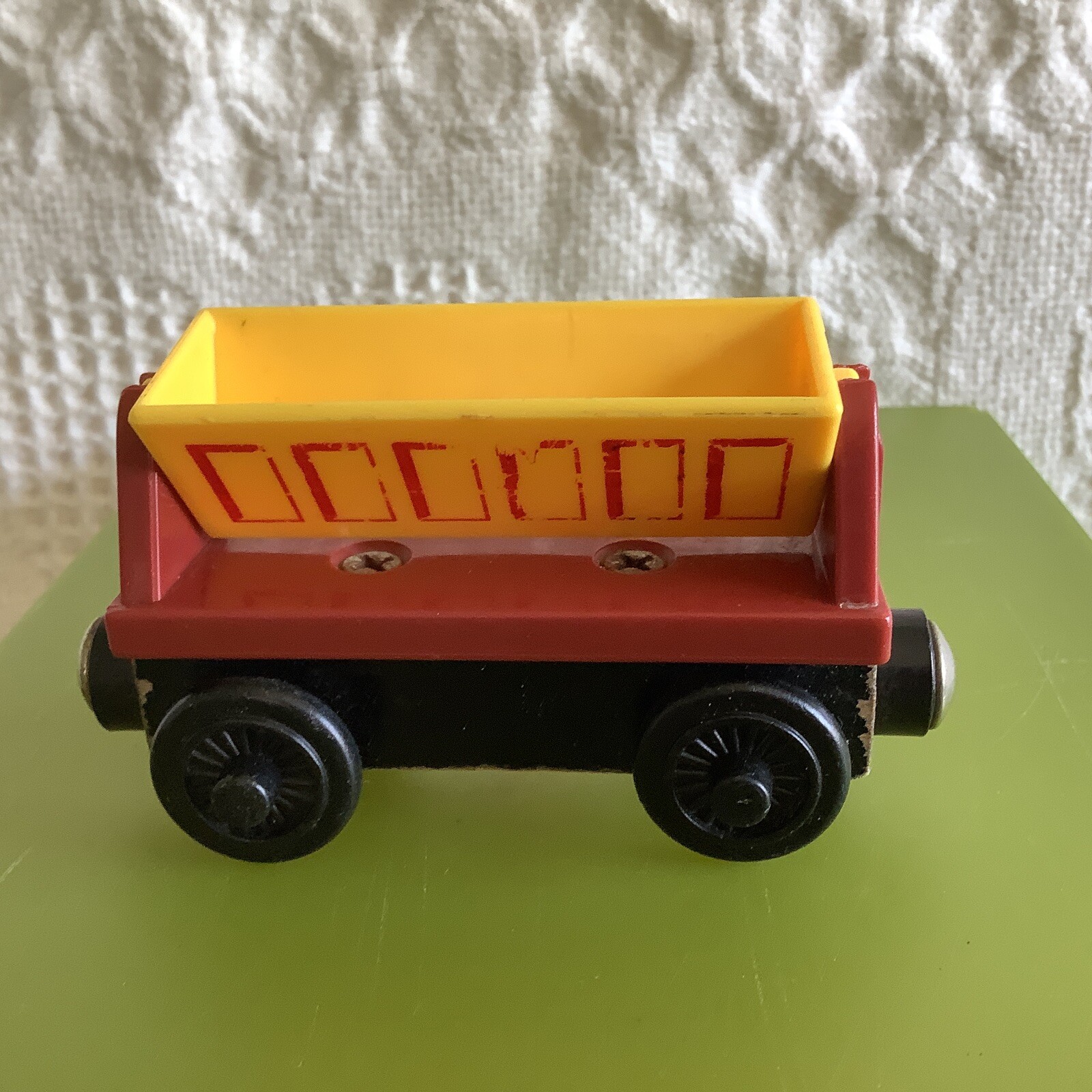 Thomas and Friends Wooden Railway Cement Dumper (A)