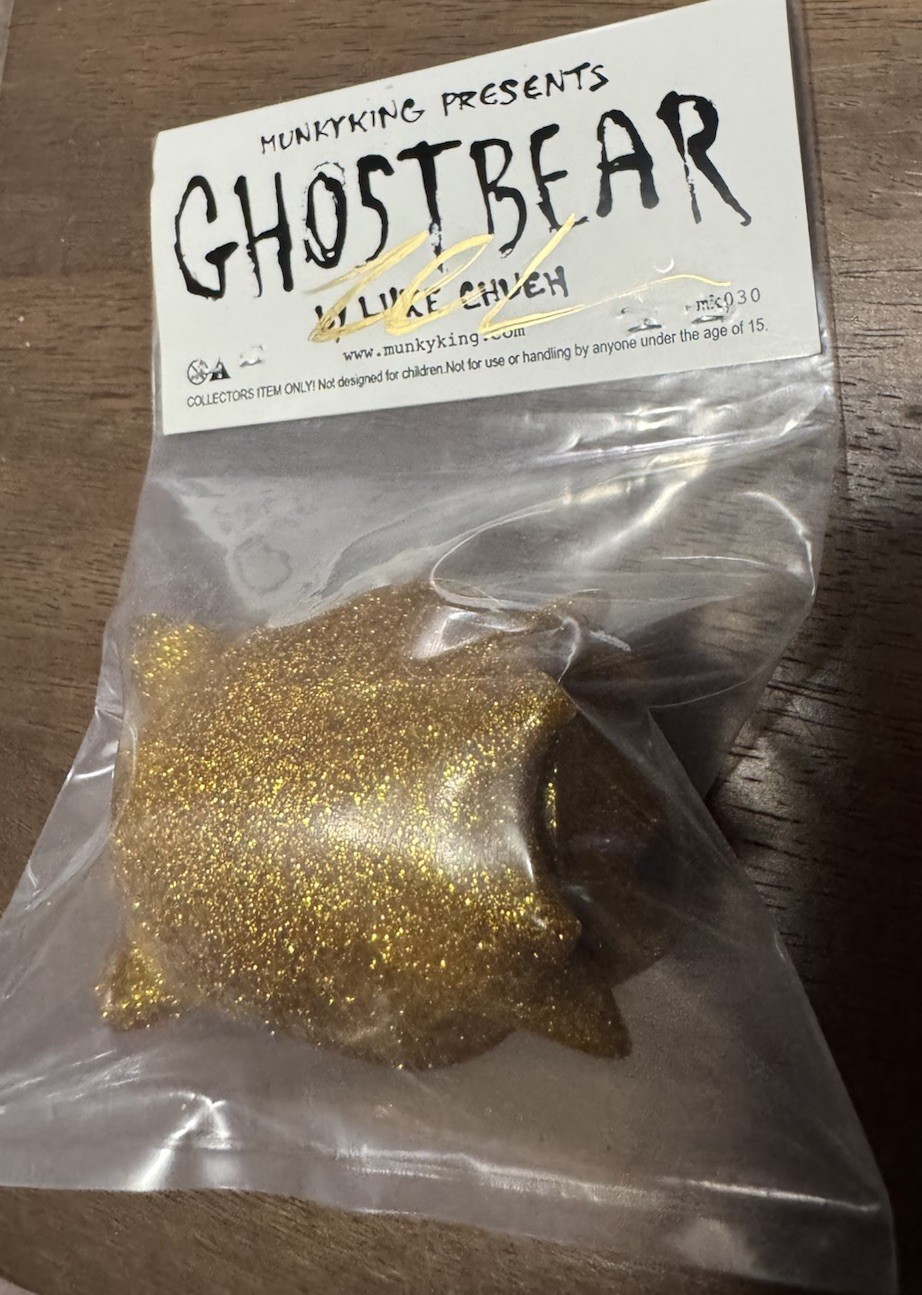 Gold Glitter Ghost Bear – Luke Chueh Designer Con 2019 NEW RARE Signed