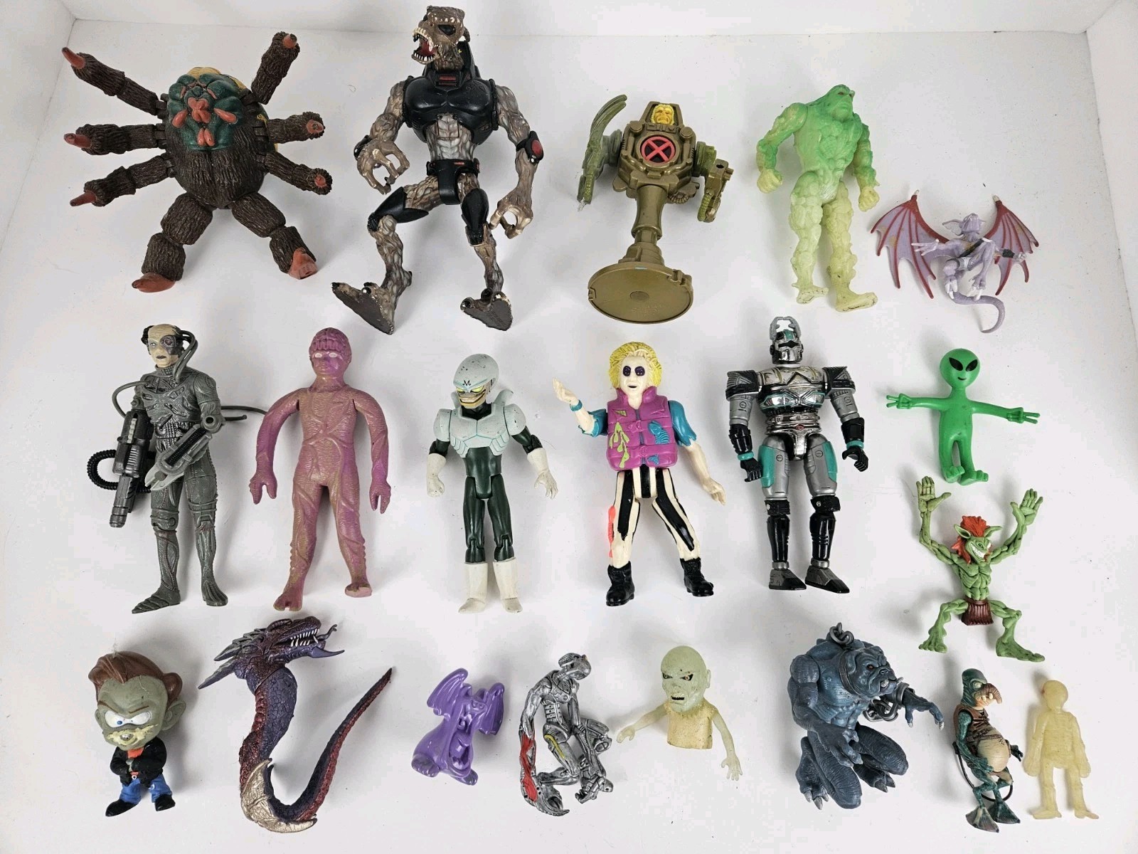 Vintage 1990&rsquo;s Horror & Sci Fi Action Figure Toy Lot