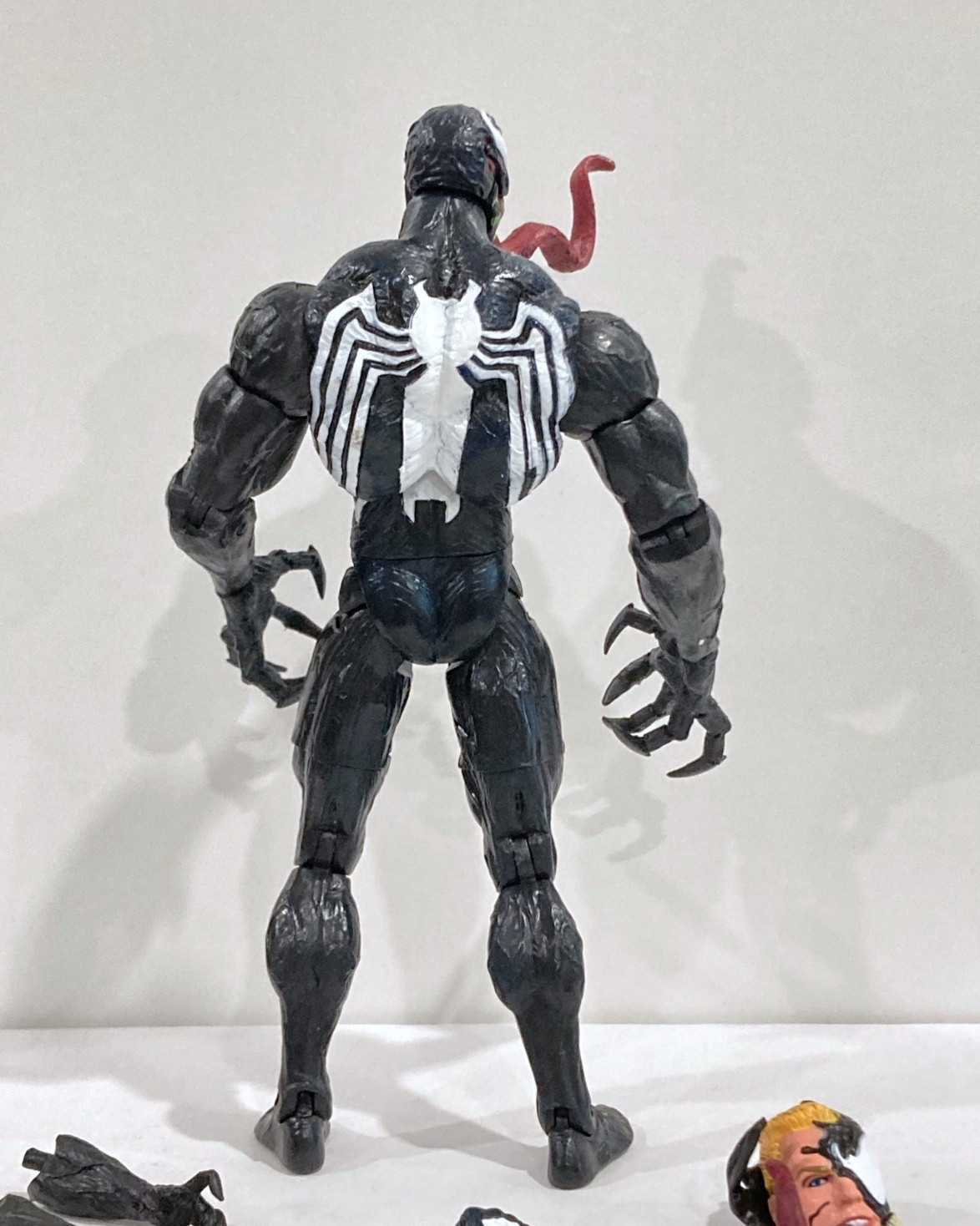 2016 Marvel Diamond Select 8&Prime; Spider-Man Symbiote Venom Action Figure Complete