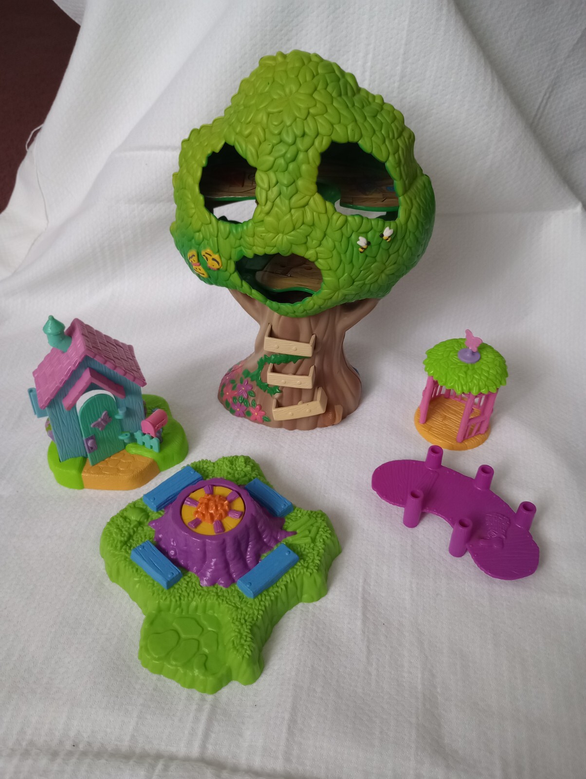 Very Rare Trendmasters Inc. Folding Treehouse + Disney Toys + Flipping Fire Pit