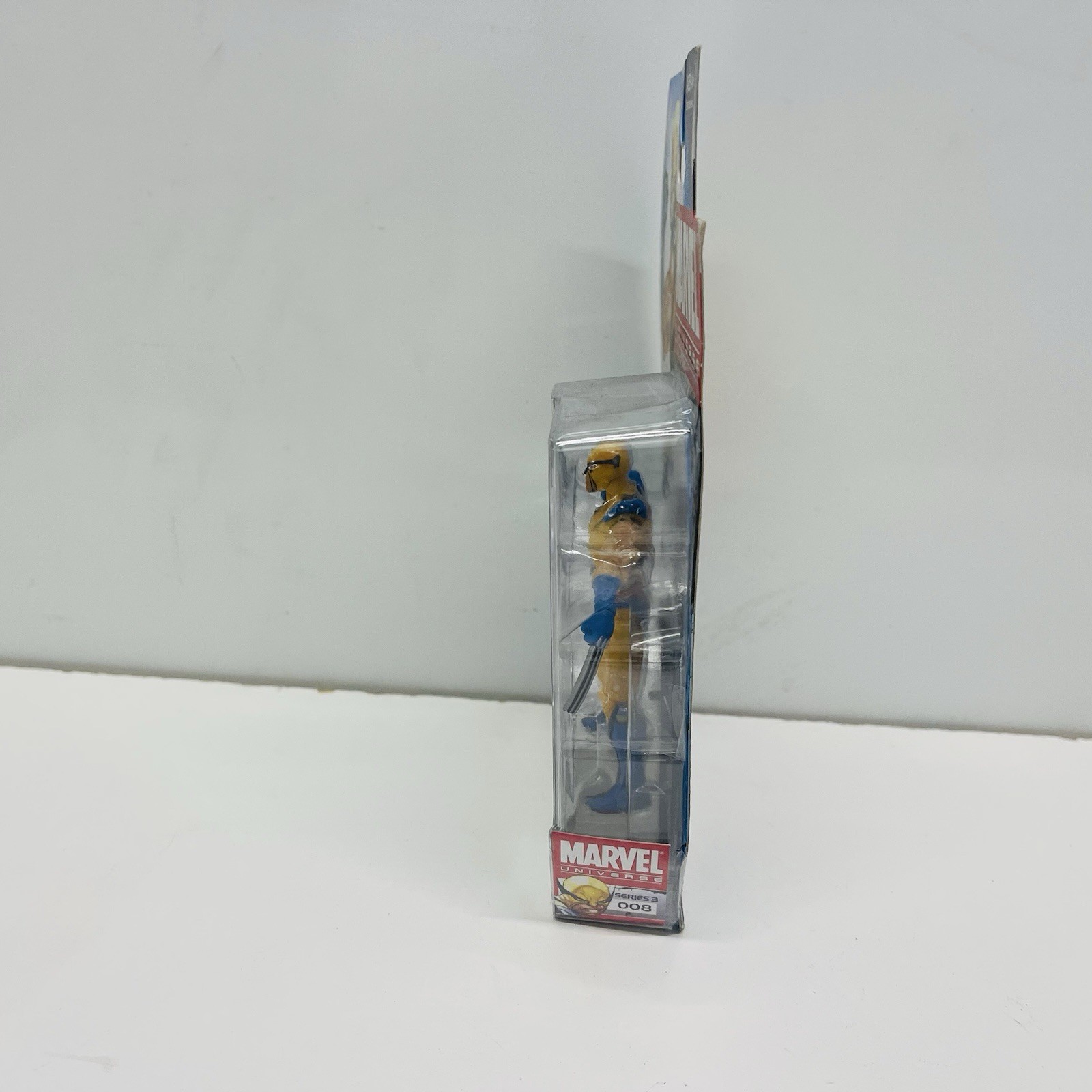 Wolverine First Appearance Marvel Universe 3.75” SERIES 3 008 Logan X-Men NIP