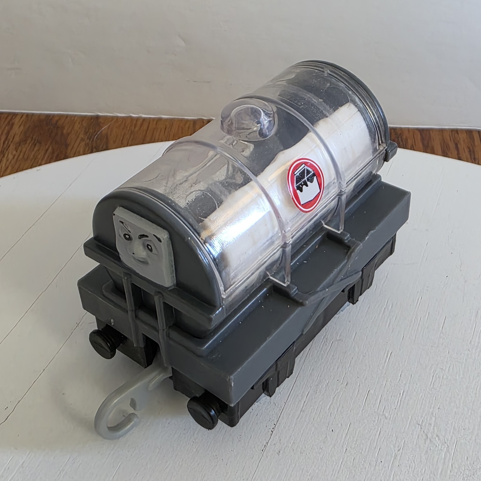 2019 Thomas The Train & Friends Troublesome Tanker Wobbly Milk Gullane Mattel