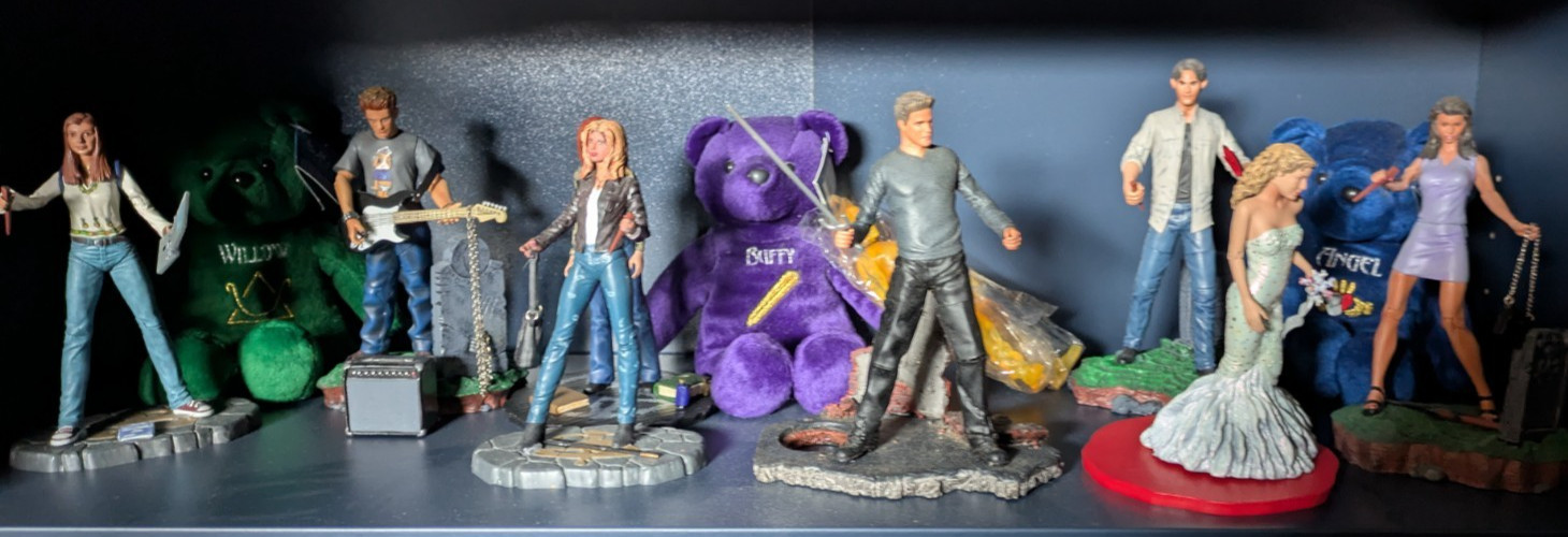 Buffy The Vampire Slayer Action Figures Lot Of 19 Loose Some rare