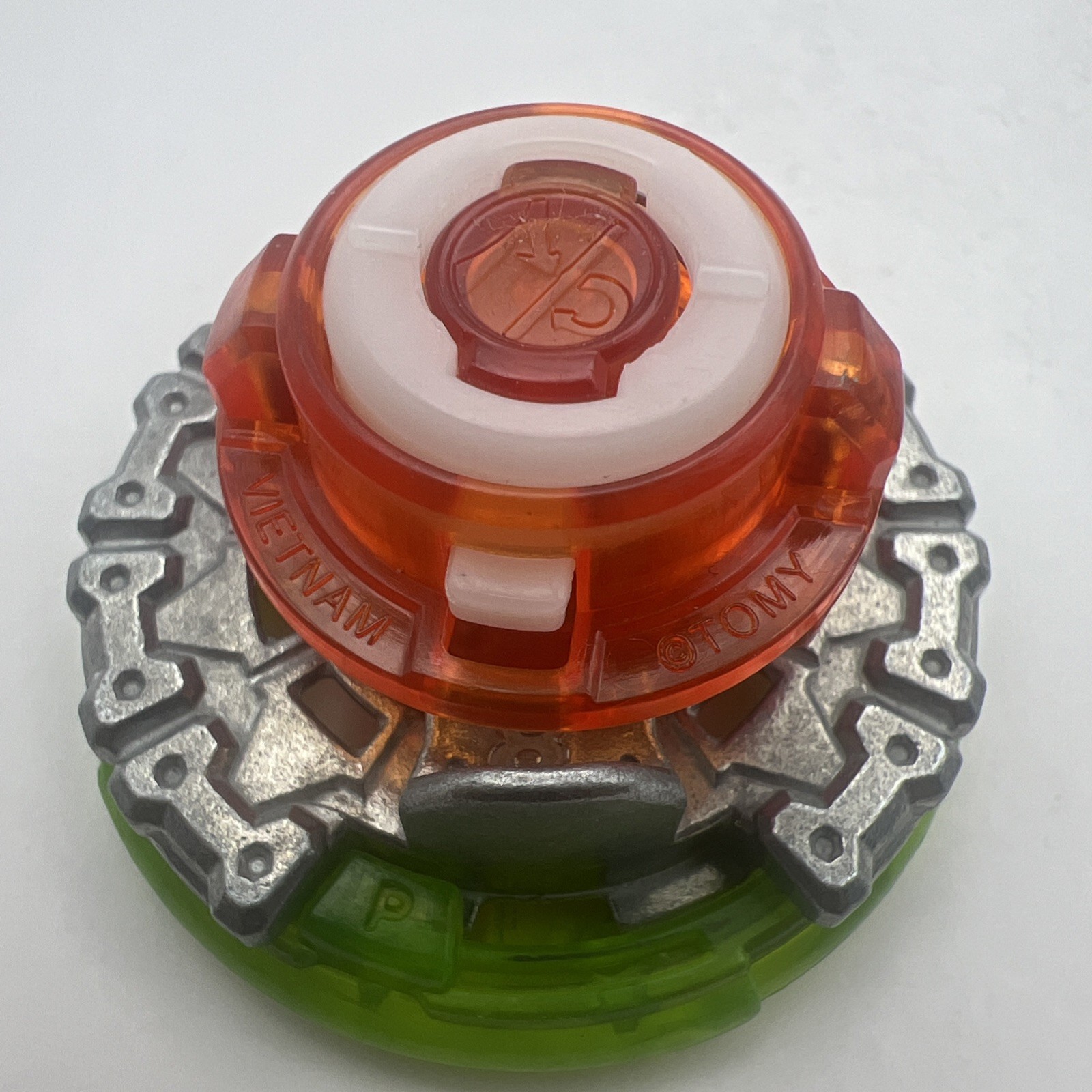 Geist Fafnir 8’ Proof Absorb B-122 Beyblade Burst Takara Tomy
