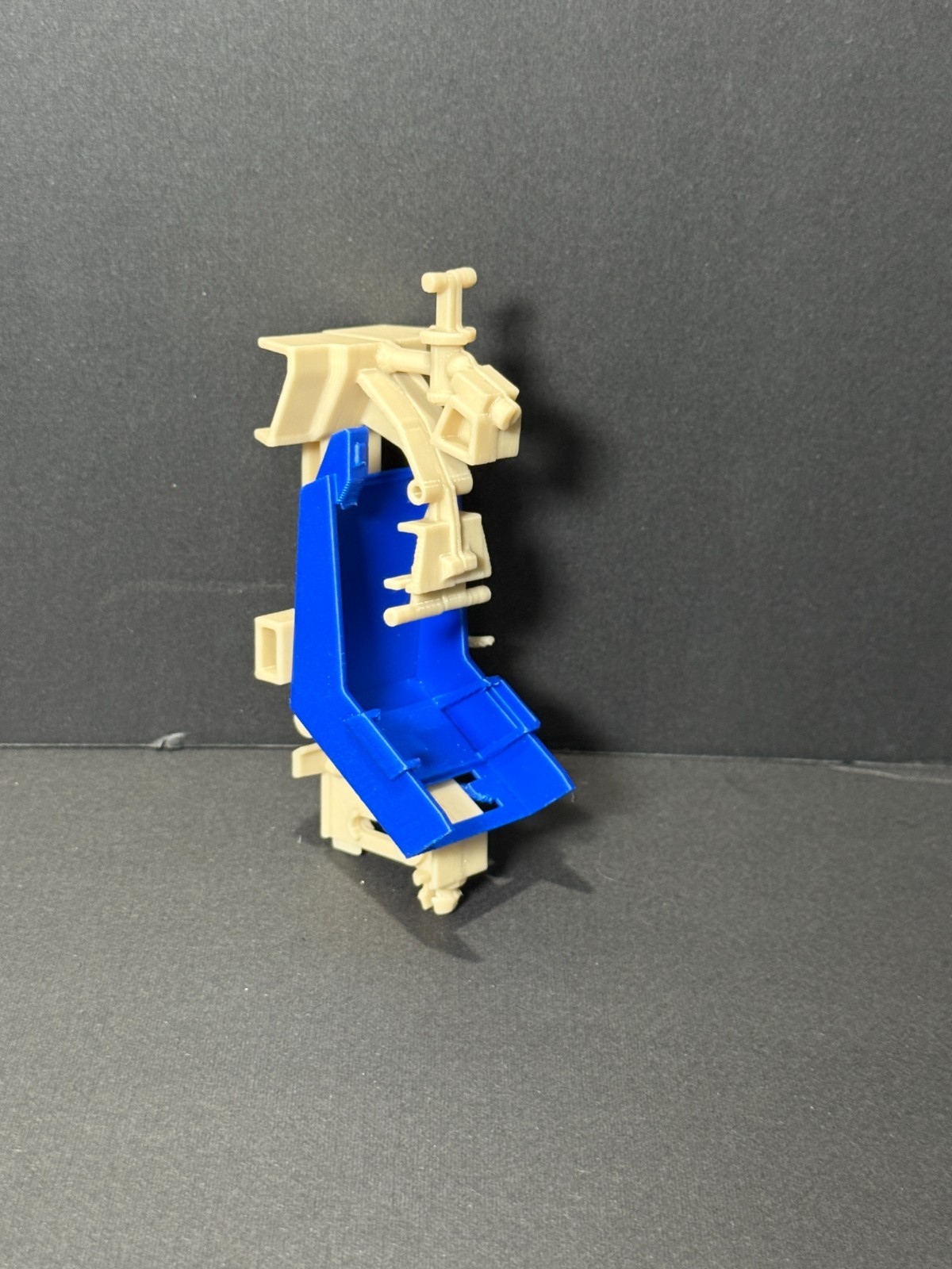 Vintage Star Wars Millennium Falcon Gunner Chair & Base Kenner REPO