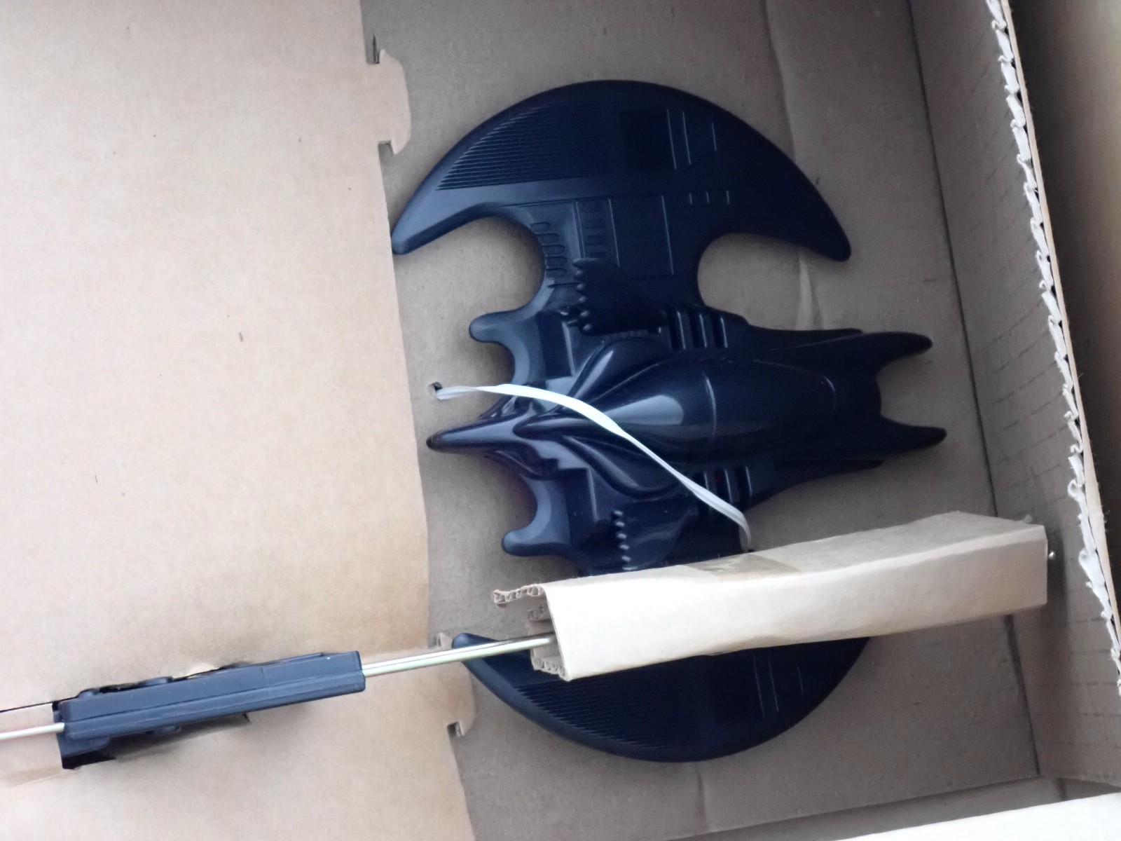 BATMAN BATWING REMOTE CONTROL BLUE BOX 1989 VERTIBIRD