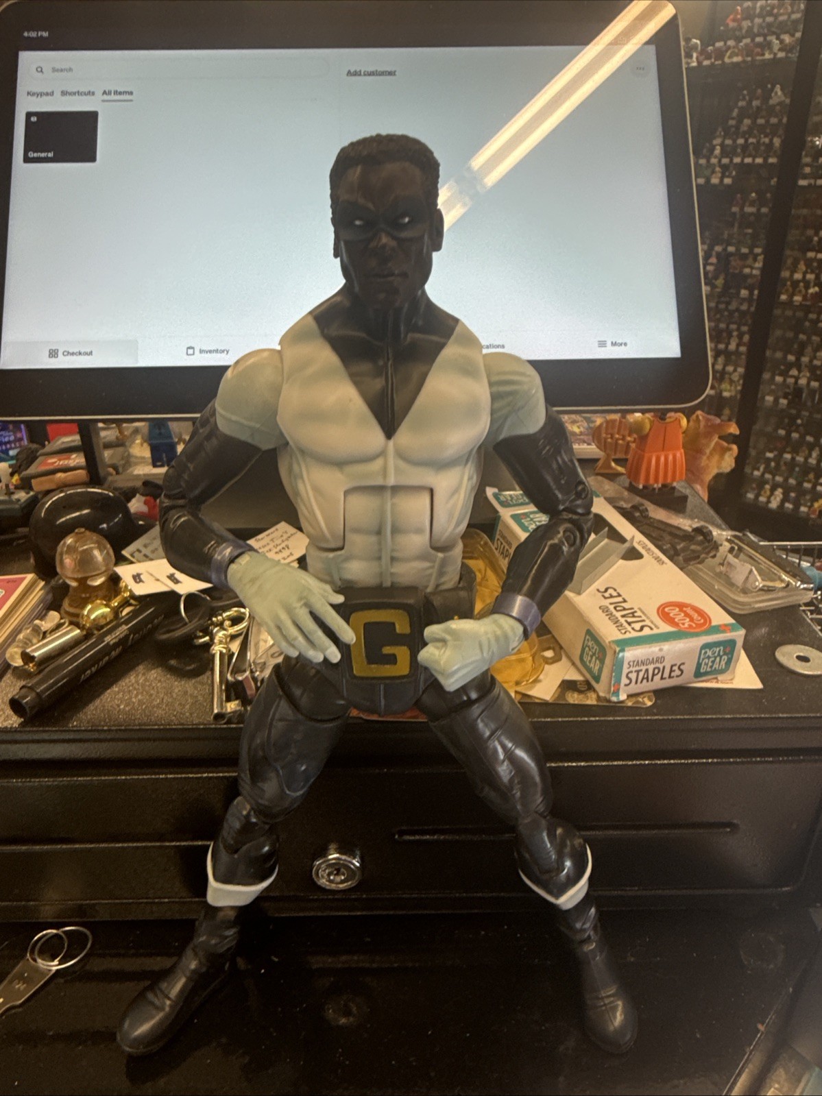 Marvel Universe 3.75&Prime; Scale Bill Foster Goliath 12&Prime; Figure As Shown