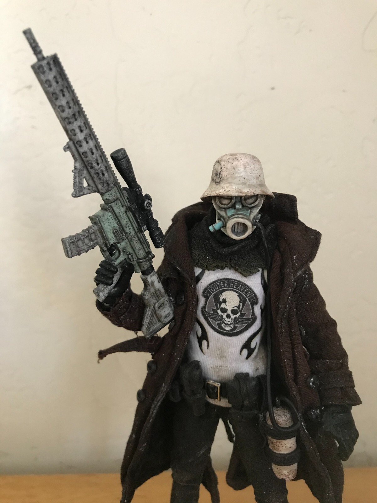 Custom Underverse 3A ThreeA WWRP 1/12 NOM Commander, Mezco Rumble Society
