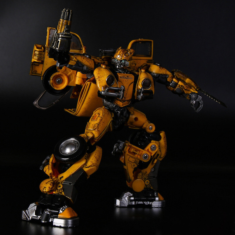 Transformers G1 Bumblebee Battle Damaged Paint Beetle Autobot 8.3&Prime; Action Figure