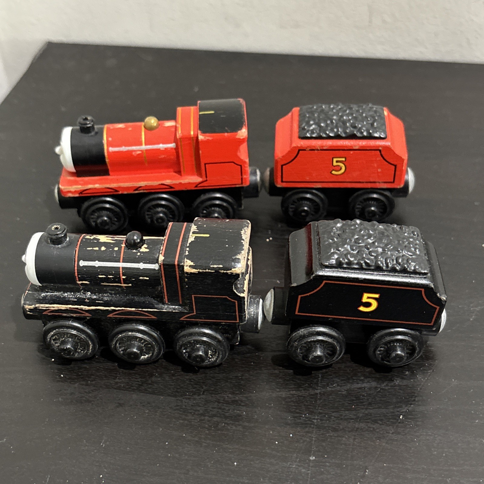 Thomas & Friends Introducing James and James With Tender Wooden Railway Trains