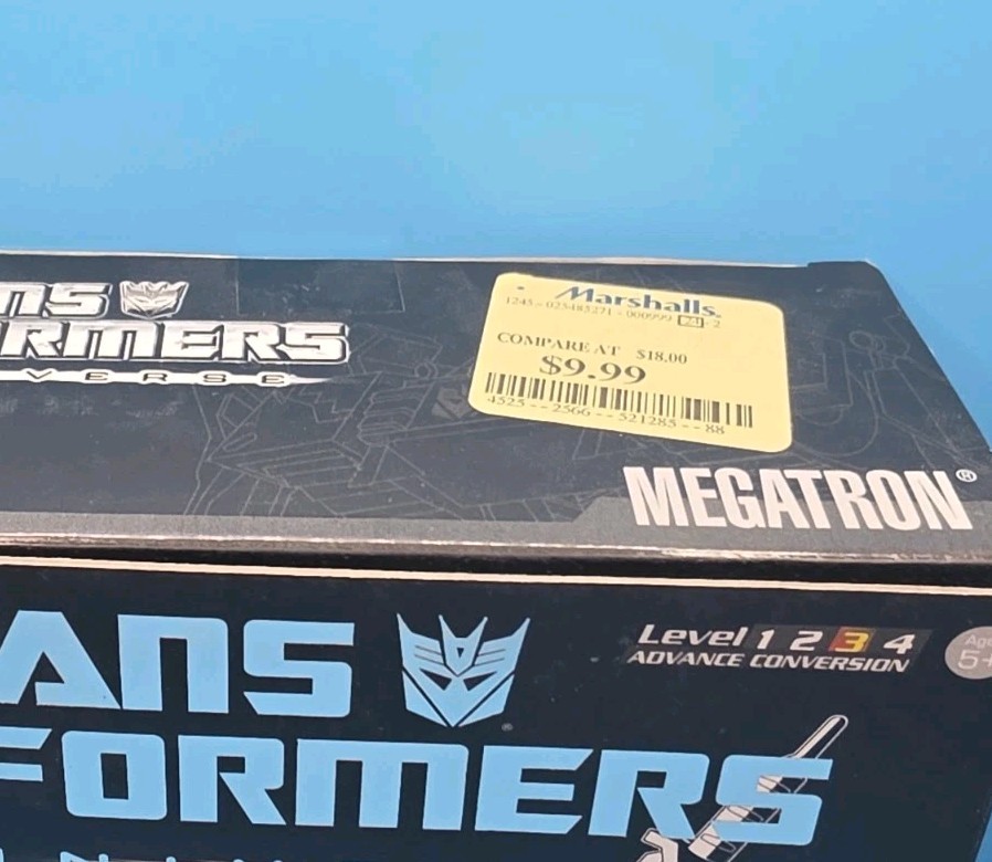Transformers Megatron SE-02 Special Edition Universe Deluxe Class Brand NEW