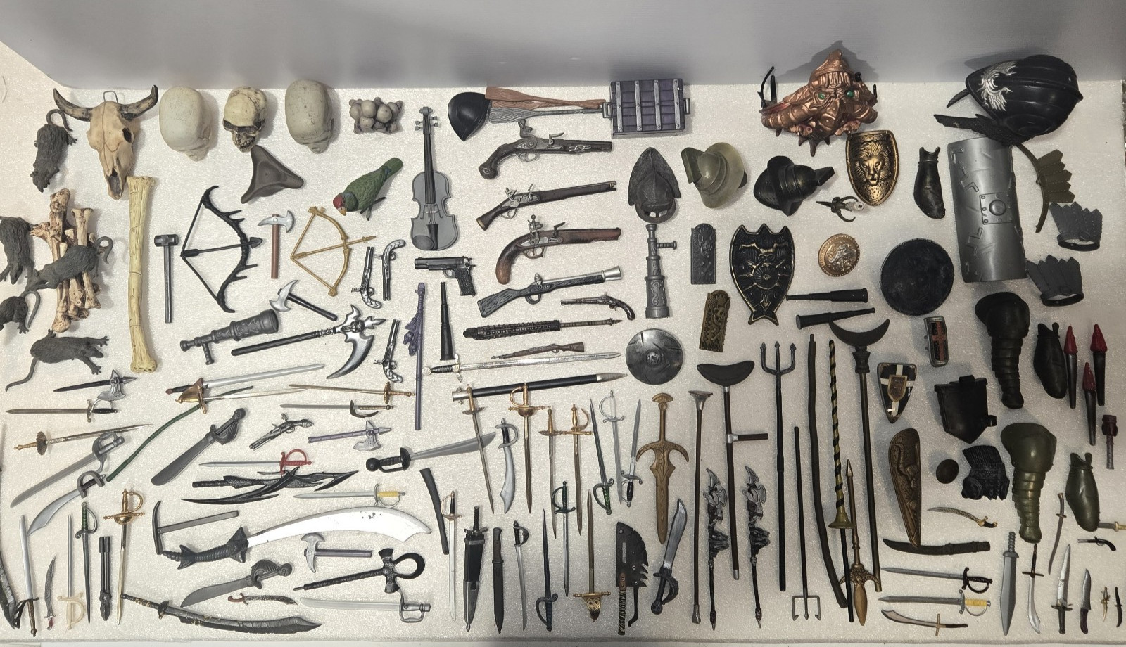 Huge Lot of 150+ Action Figure Accessories Guns Knives Swords Arrows Armor Props