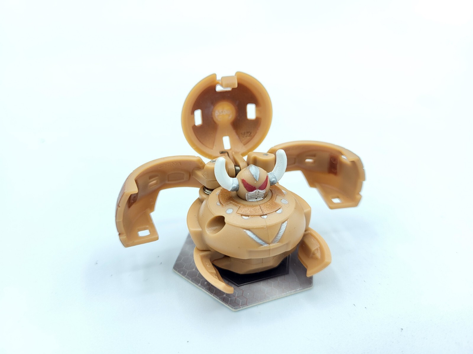 Bakugan – Shadow Vulcan -Subterra Tan – New Vestroia