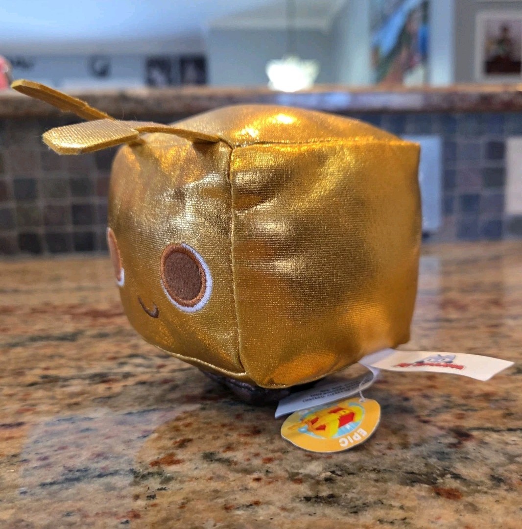 Pet Simulator X Gold MEEBO ALIEN Robot Series 2 MYSTERY Treasure Plush 2023 Code