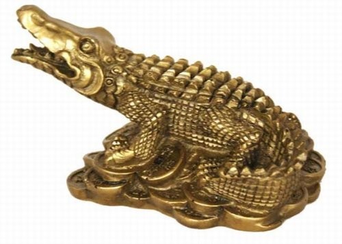 Fabulous Hong Tze Collection–Small Brass Color Aligator