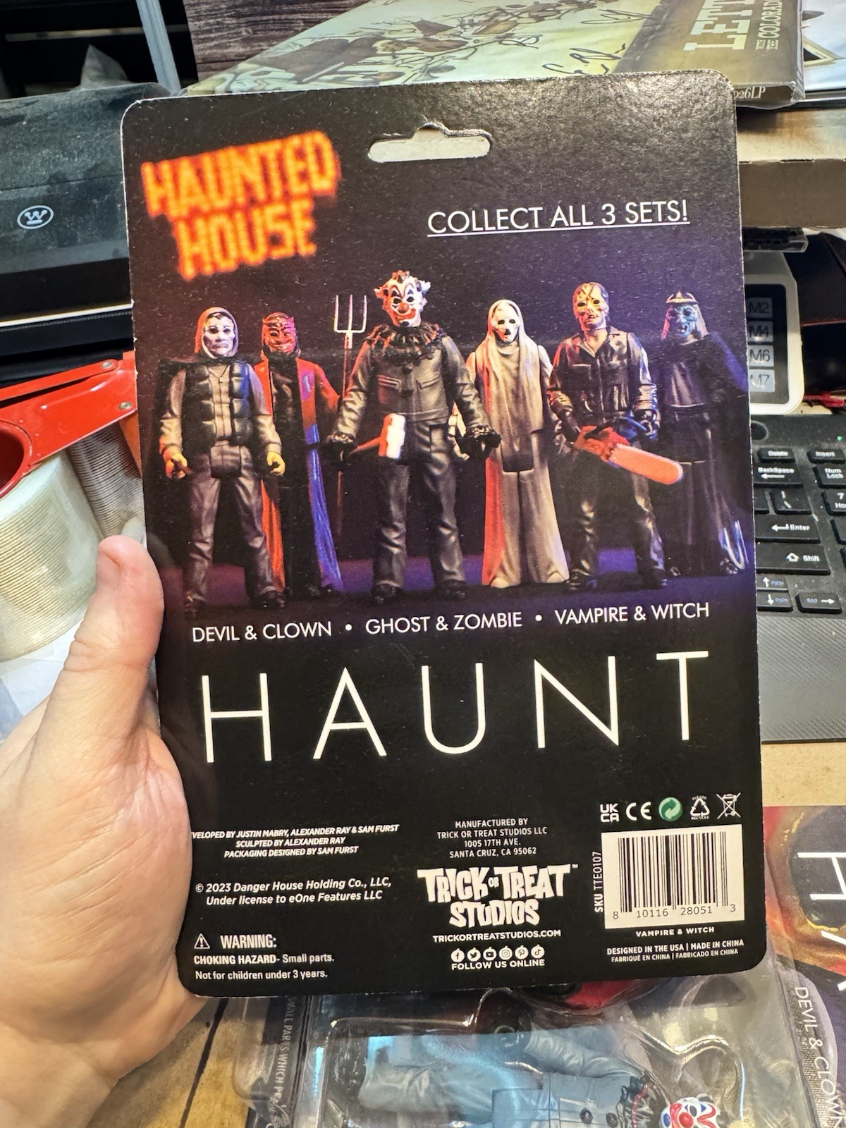Haunt Vampire & Witch + DEVIL & CLOWN FIGURES – BOTH SETS HALLOWEEN HORROR