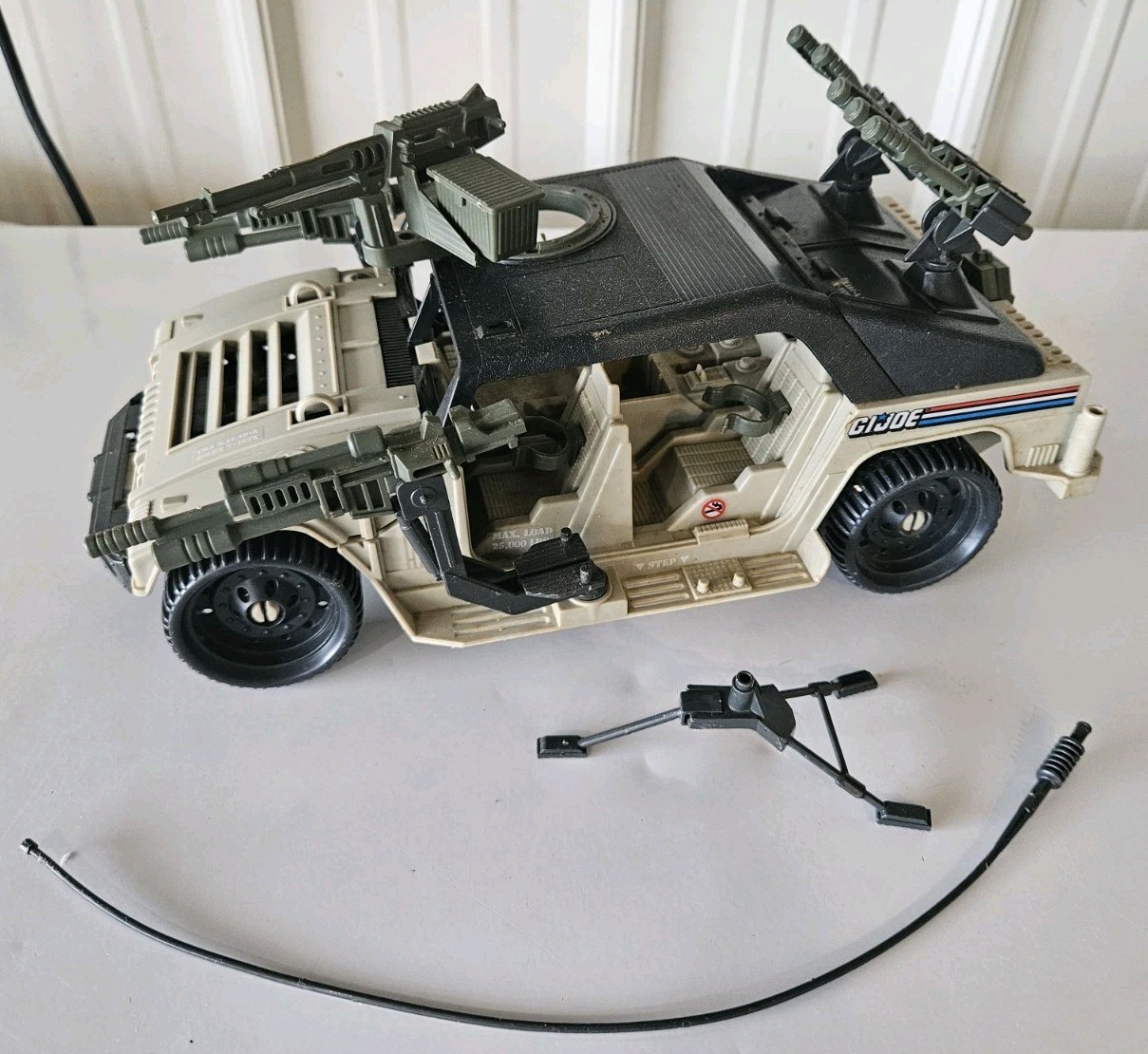 Gi Joe Hammer Humvee 1990 Vehicle Near Complete-one missile & Ammo Belt missing