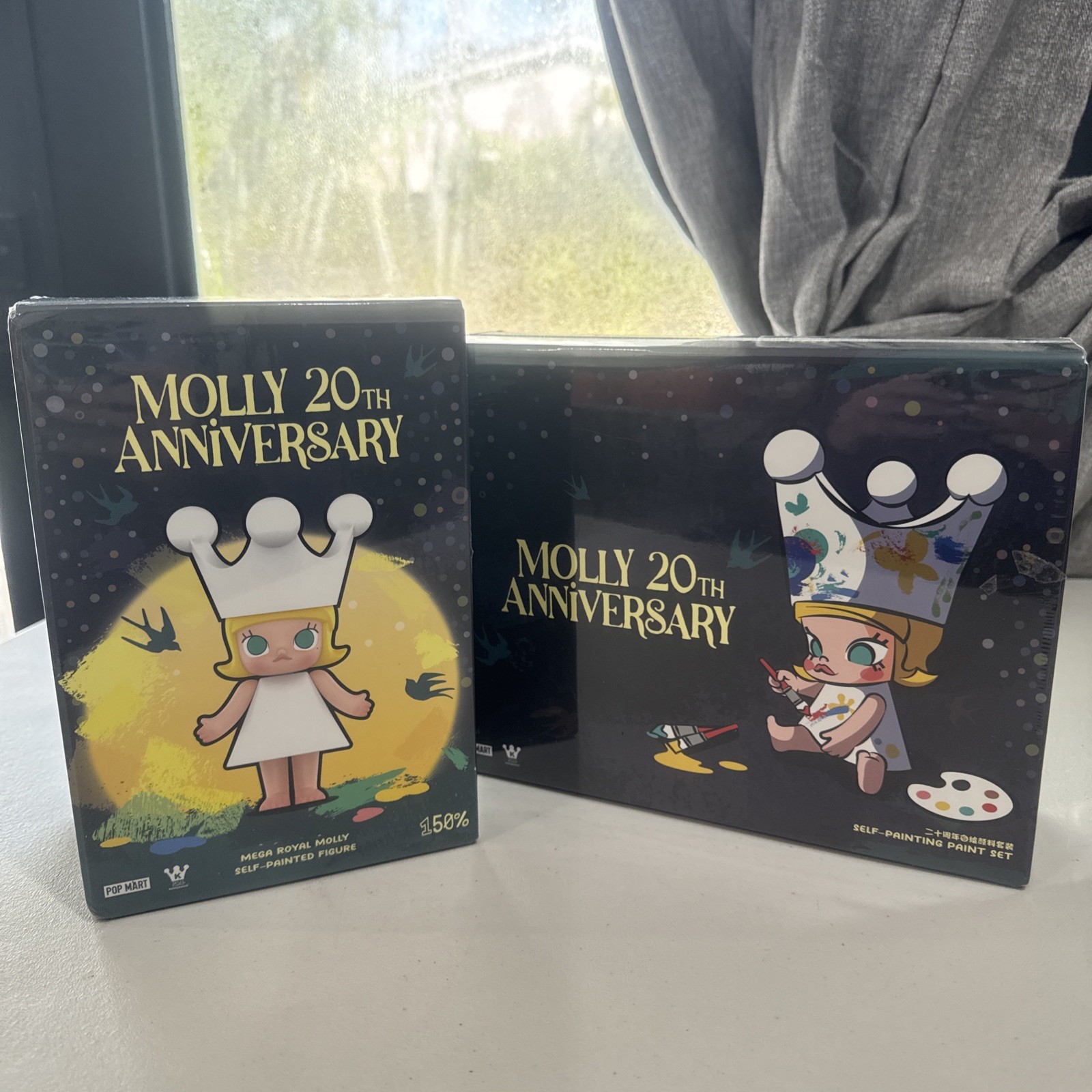 Authentic Mega Royal Molly 150% 20th Anniversary Self Painted Figure & Paint Set