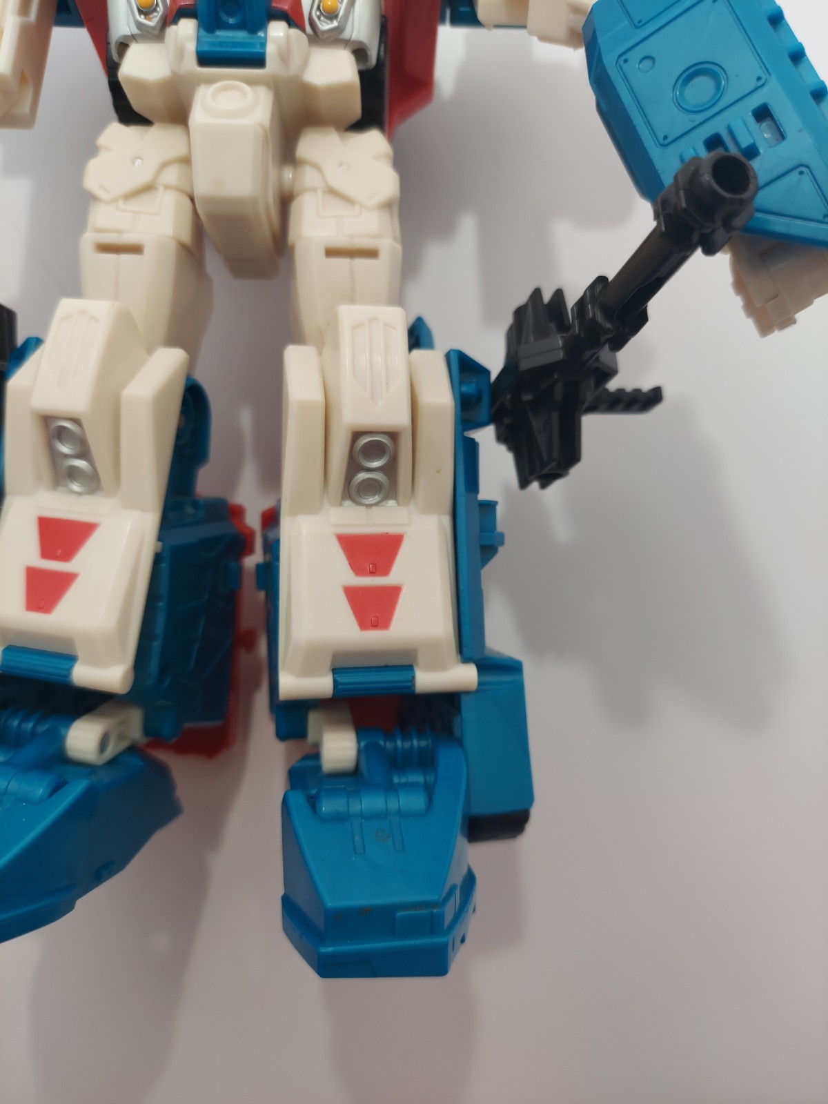 Hasbro Transformers Generations Combiner Wars ULTRA MAGNUS Figure – Incomplete