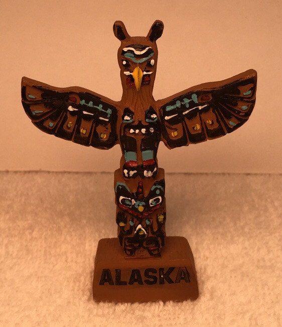 Alaska Plastic Decoration Wings Blue Yellow Red Bird great for Collection 